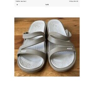 Crocs Patricia Wedge Sandals Womans 9 Color “Atmosphere” (Graige)